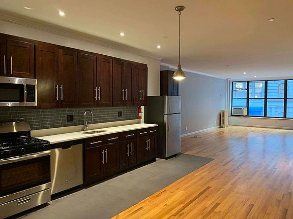 5th image of 154 W 27th St Rm 2E