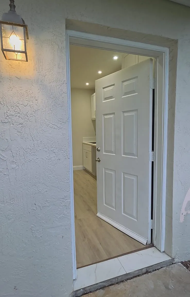 1 bed, 400 sqft, $1,600 — Photo 1