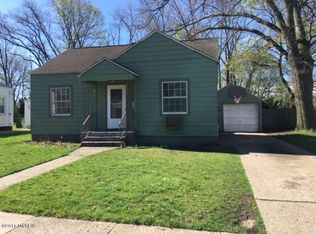 1373 Montague Ave, Muskegon, MI 49441