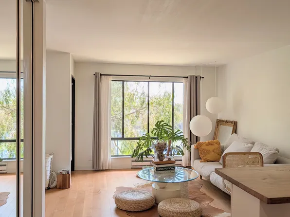 6 Captain Dr APT 441E, Emeryville, CA 94608