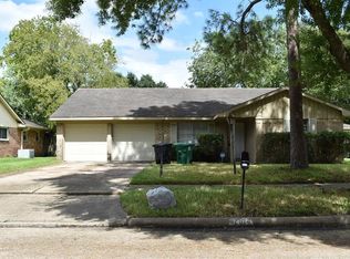 12614 Hunting Brook Dr, Houston, TX 77099