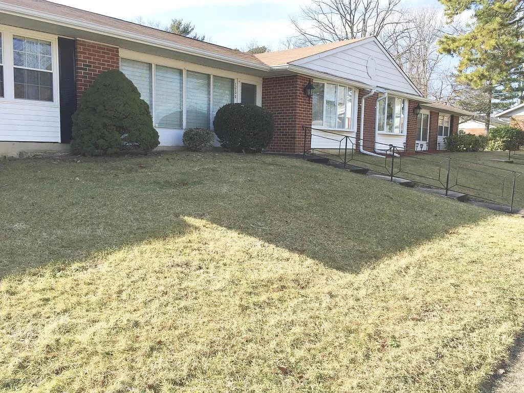 1213C Shetland Dr photo 1