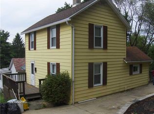 18 Studa St, Burgettstown, PA 15021