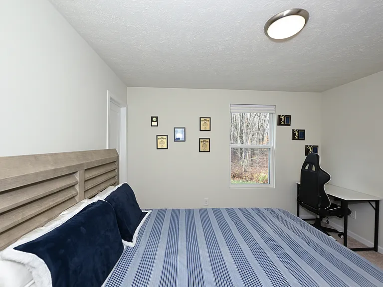 4816 Lake View Dr — Photo 40