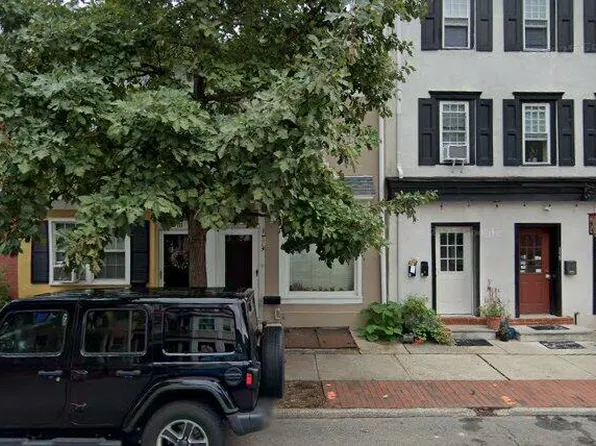 113 Farnsworth Ave, Bordentown, NJ 08505