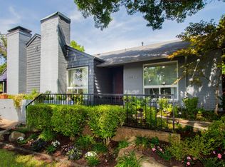 10422 Pagewood Dr, Dallas, TX 75230