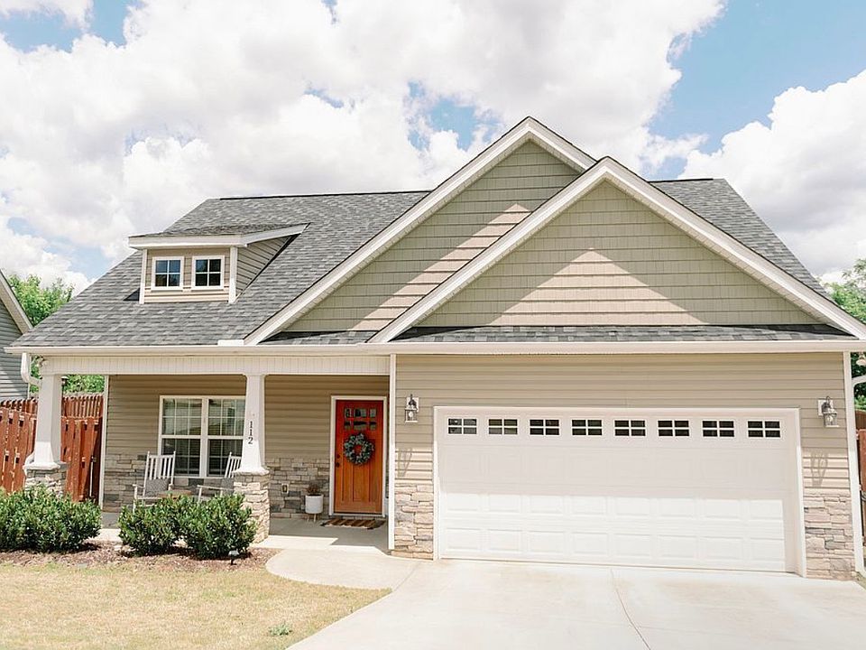 1st image of 112 McLeod Dr