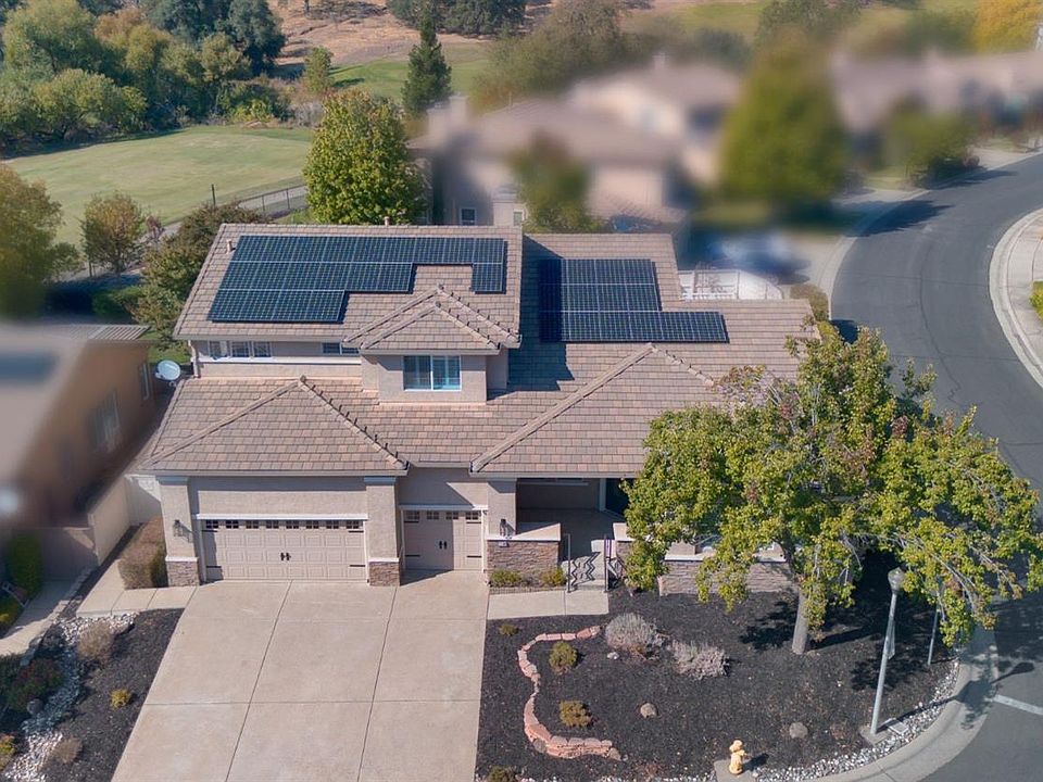 1st image of 2548 Clubhouse Dr