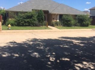 6051 Mapleshade Ln, Dallas, TX 75252