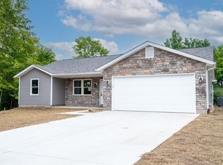 1887 Hamilton Richmond Rd, Hamilton, OH 45013