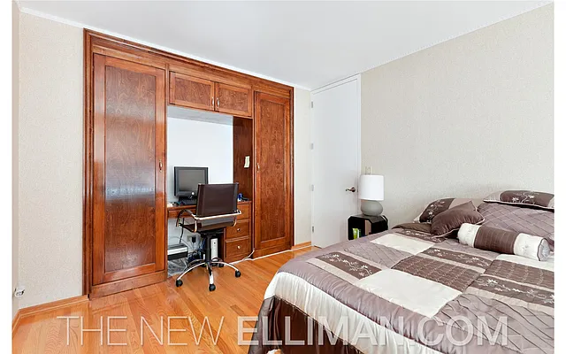 Rented by Douglas Elliman | media 13