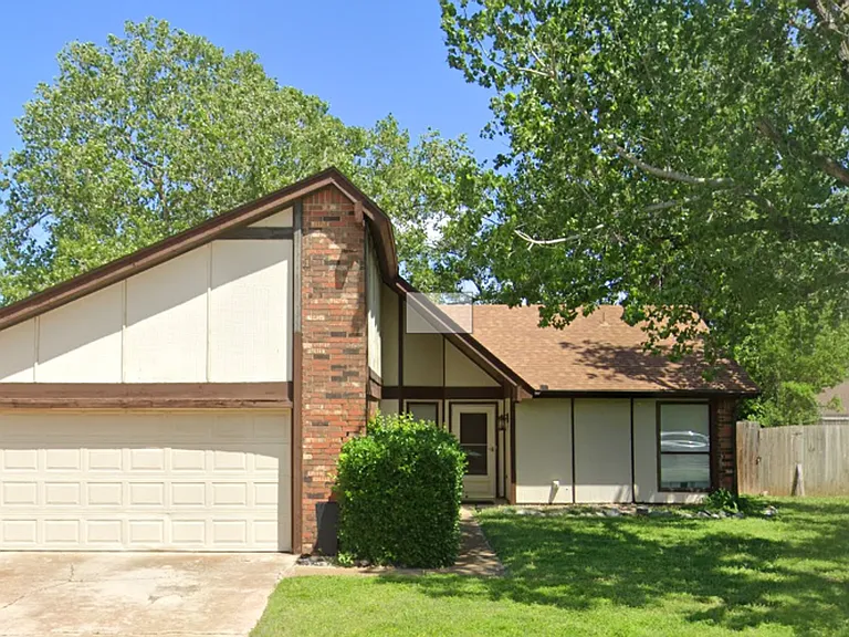 4004 Regatta Rd — Photo 1