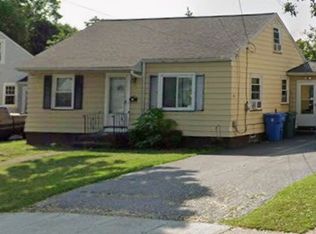 33 Van Olinda St, Rochester, NY 14621