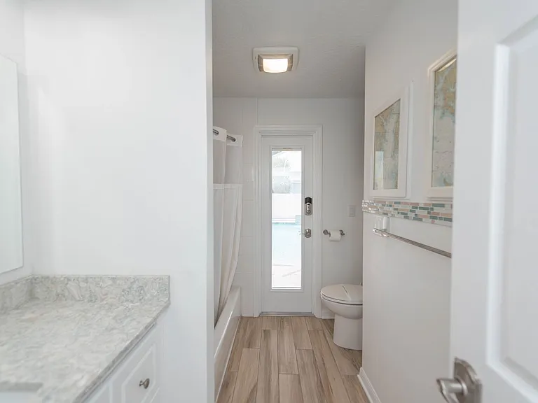 444 Finch Dr — Photo 46