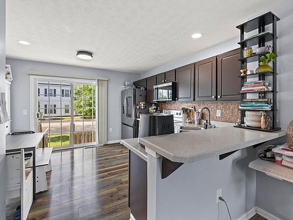 2nd image of 6387 Blue Knoll Dr #48