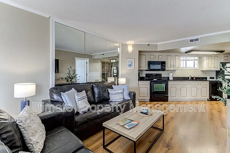 1 bed, 1.0 bath, 644 sqft, $1,995 — Photo 4