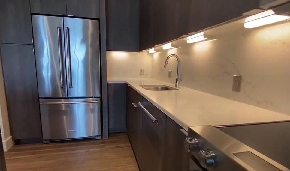 1st image of 2405 K St #B