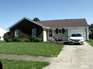 2090 Arapaho Dr, Circleville, OH 43113