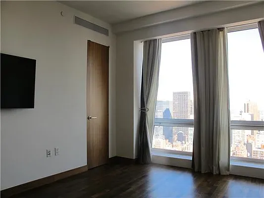 Rented by 212 Consulting Corp | media 3