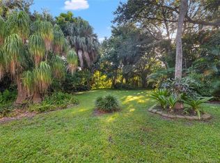 22 N Via Lucindia, Sewalls Point, FL 34996