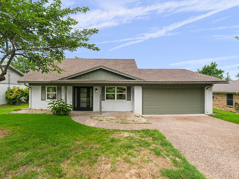 506 Rogers Way