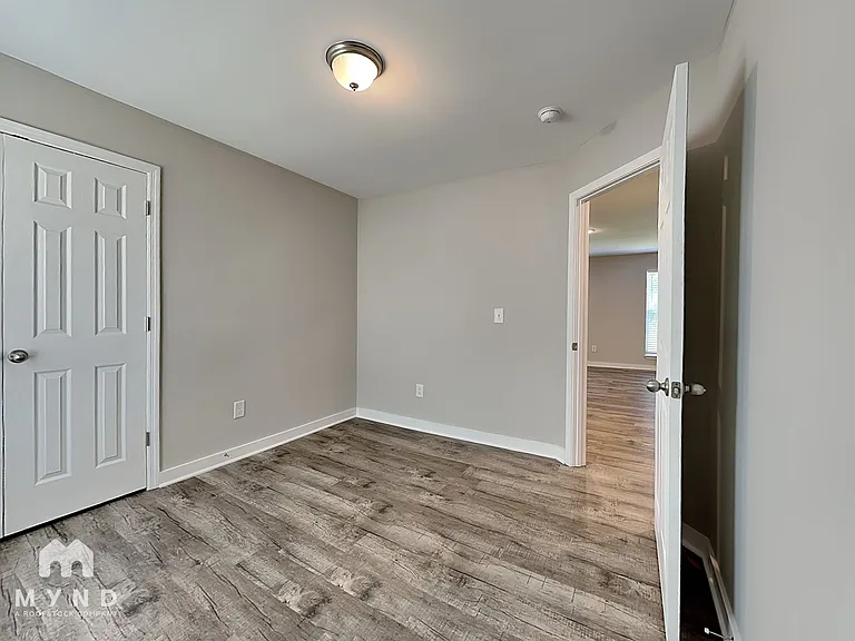 10 Willowridge Ln — Photo 9