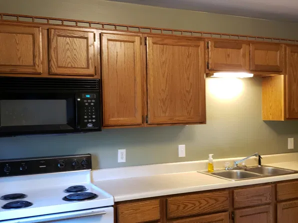 331 May St APT 101, Bath, NY 14810