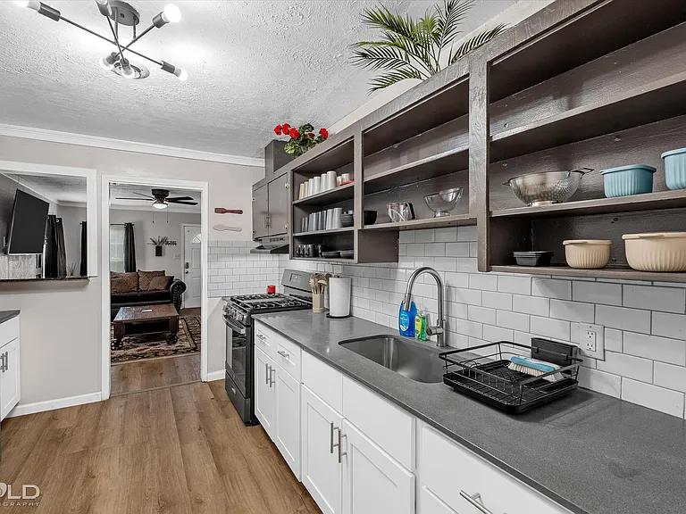 6014 Fairfield Ave — Photo 17
