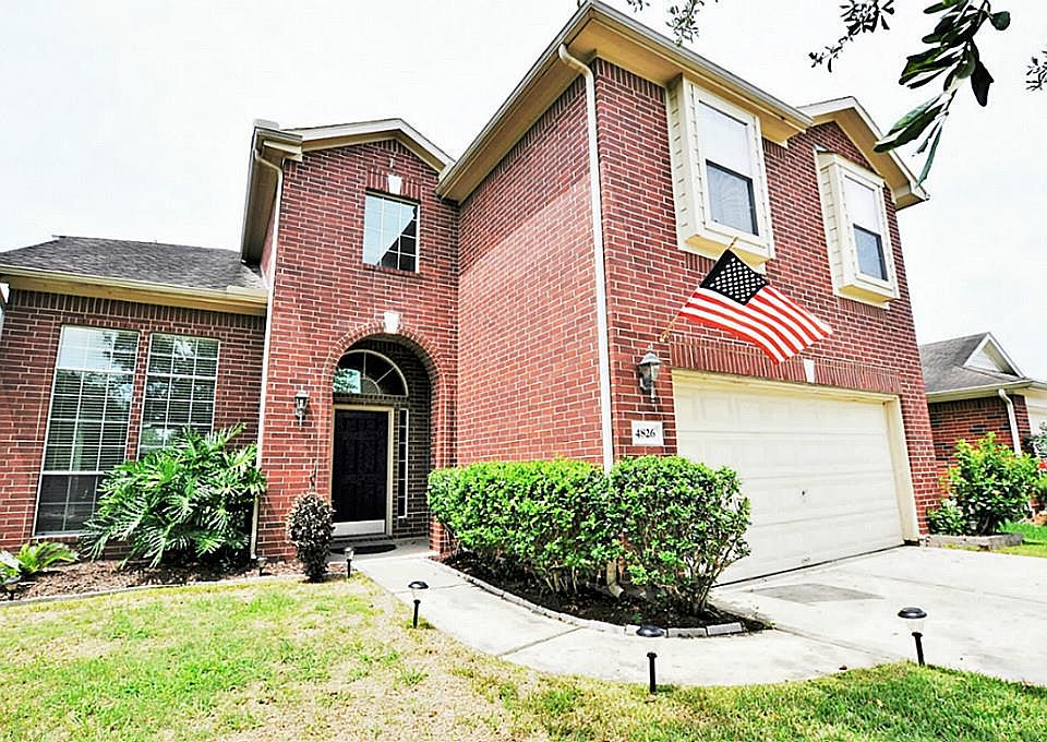 1st image of 4826 Chase Court Dr