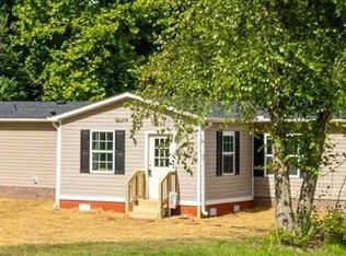 104 Liberty Rd, Watha, NC 28478