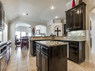 609 Mist Flower Dr, Little Elm, TX 75068