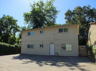 818 1/2 W 1st St, Chico, CA 95928