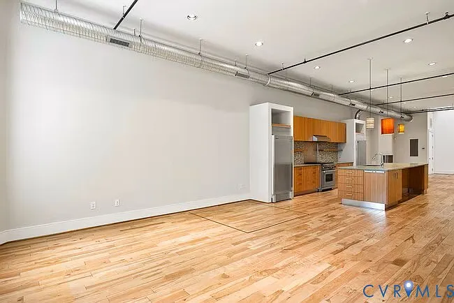 105 E Broad St #2B — Photo 13