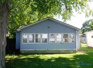 2062 Verdun St, Oregon, OH 43616