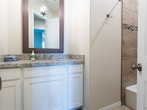 3rd image of 2583 Montano Ridge Drive