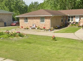 1812 Austin Ave, Schererville, IN 46375