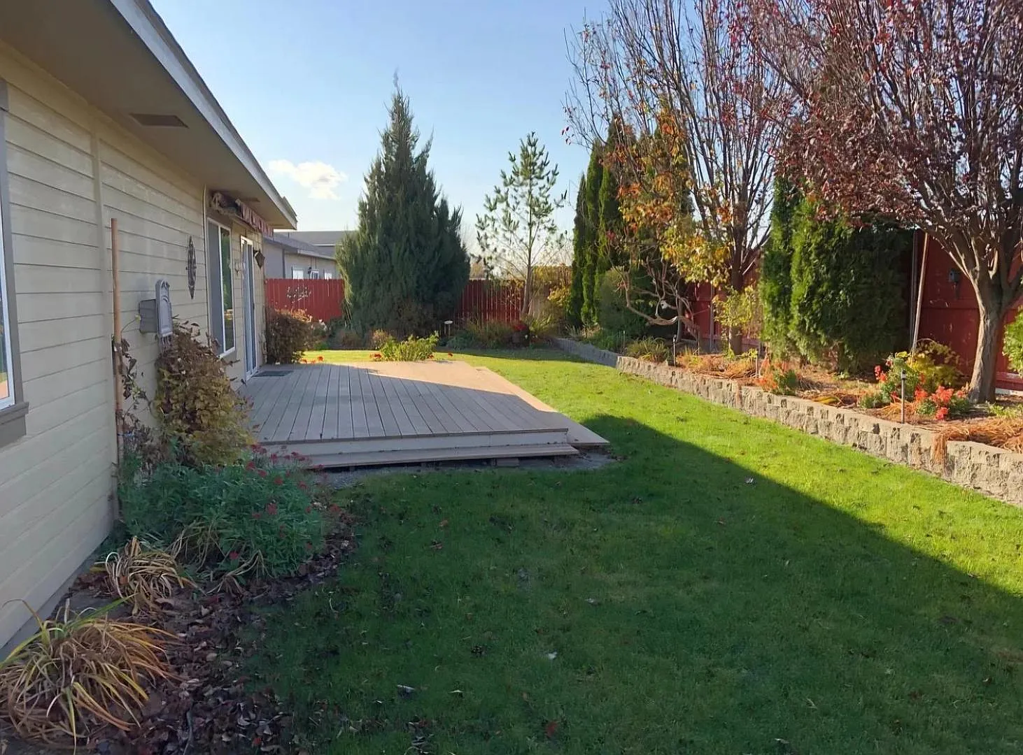 212 Sw Malibu Dr — Photo 3