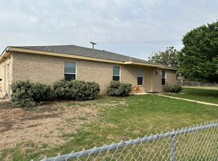 4001 Waterproof Dr, Killeen, TX 76549