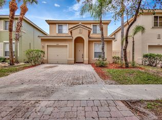 4414 Lake Lucerne Cir, West Palm Beach, FL 33409