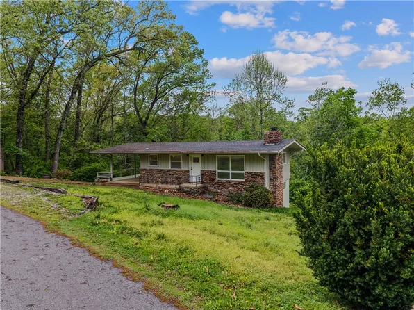 29 Gillingham Dr, Bella Vista, AR 72715