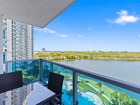 5th image of 2641 N Flamingo Rd APT 905-N