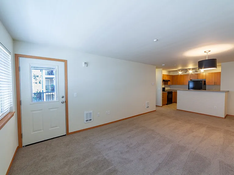 Renwood Apartment Homes — Photo 27