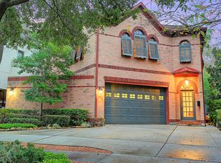 2109 Brun St, Houston, TX 77019