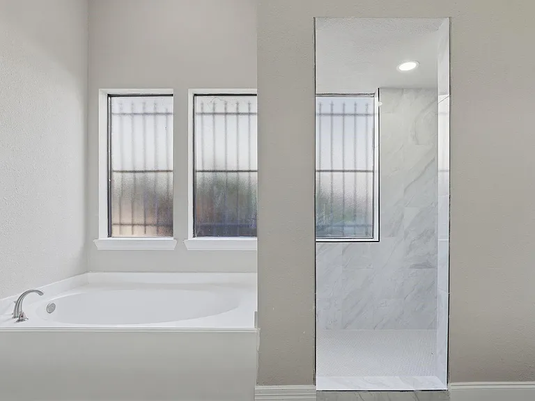 7611 Naremore Dr — Photo 23