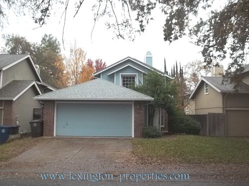 1st image of 6541 Twin Park Dr