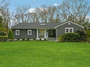 22 Chestnut Stump Rd, Northport, NY 11768