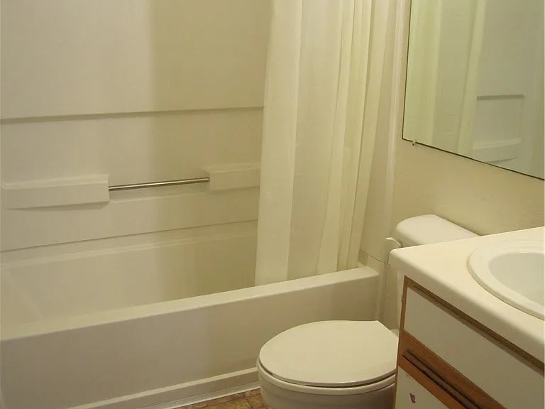 519 Parkway #301 — Photo 9