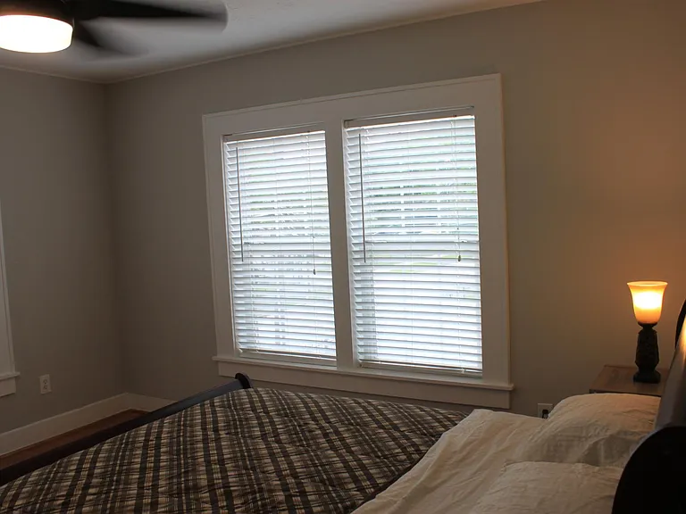 4720 Crawford St #2 — Photo 8