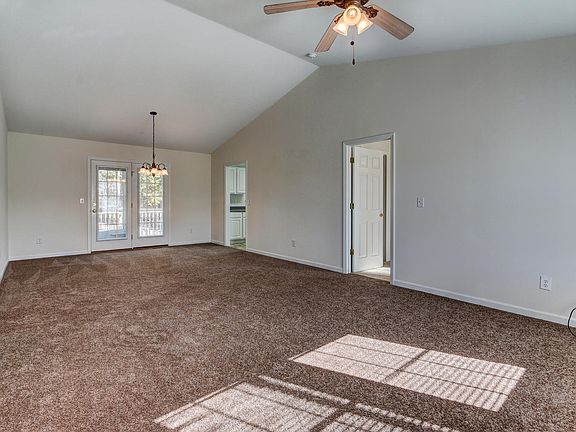 5th image of 610 Danieley Way