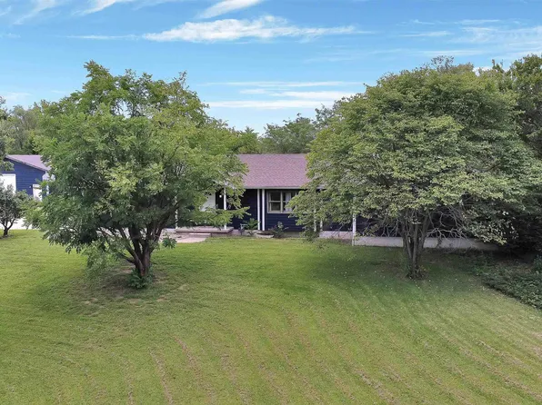 4305 Christi Ln, Saint George, KS 66535
